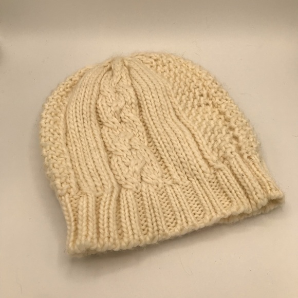 NWOT H&M L.O.G.G. Cream Chunky Knit Hat with Braided Detailing - Picture 2 of 2